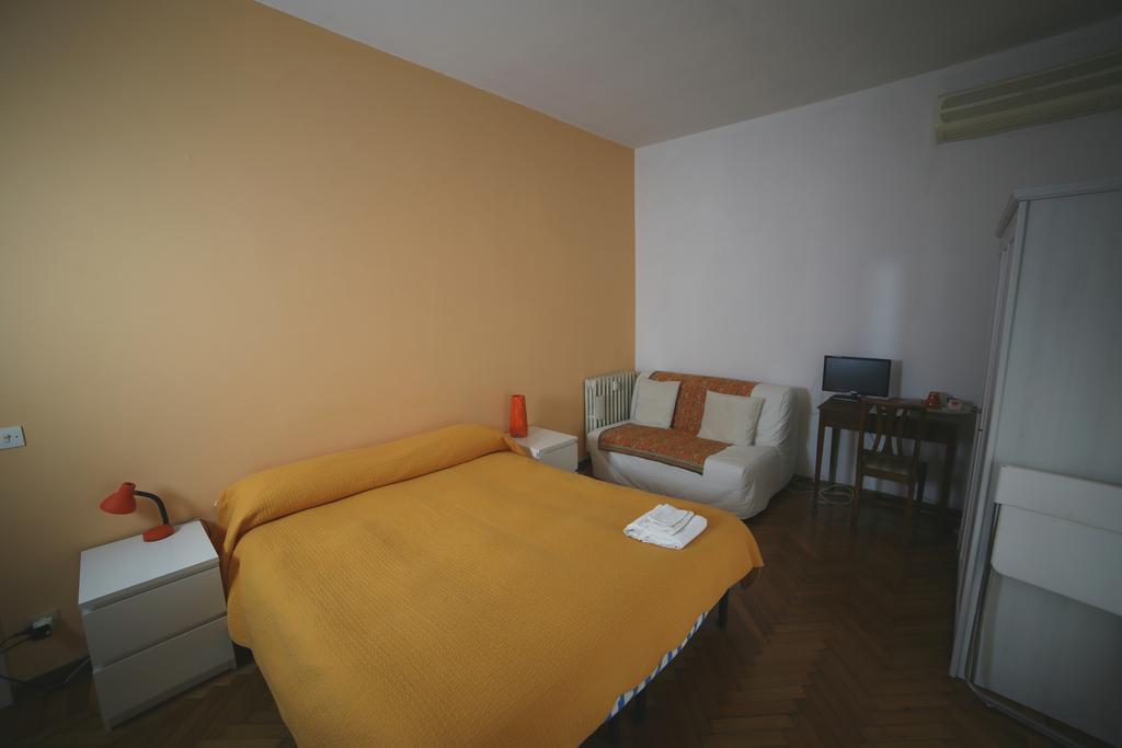 Guest house Affittacamere Eur Arcobaleno Rome